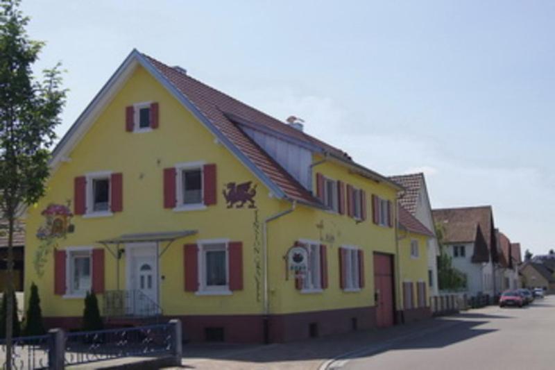 Gaestehaus Gravell รูสท์ ภายนอก รูปภาพ